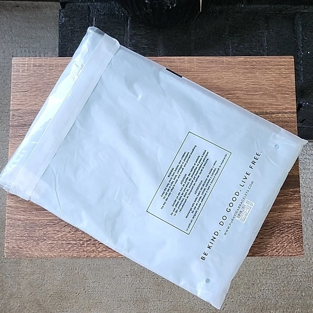 🎉HPx2🎉 Pura Vida Surf Academy Tee - Picture 5 of 5